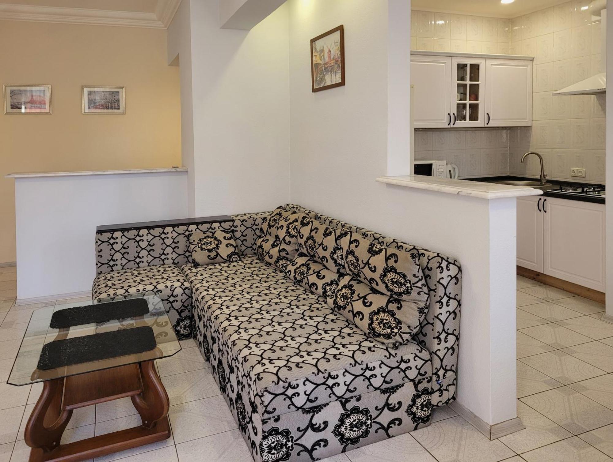 Home Hotel Apartments On Khreshchatyk Area Kiev Extérieur photo