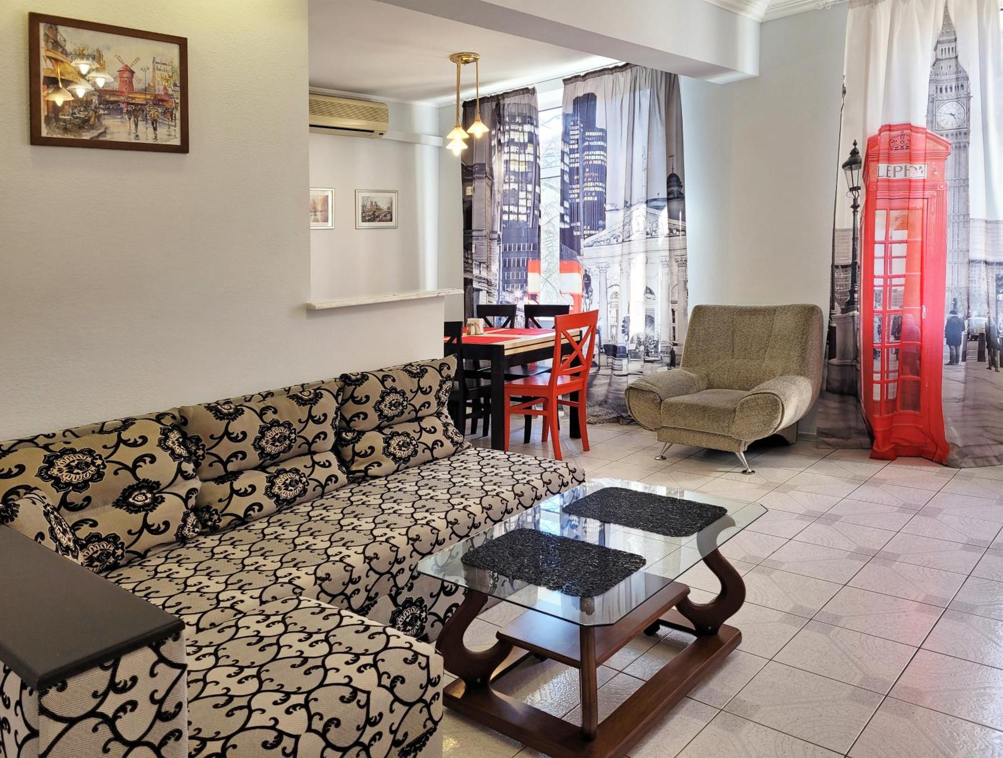 Home Hotel Apartments On Khreshchatyk Area Kiev Extérieur photo