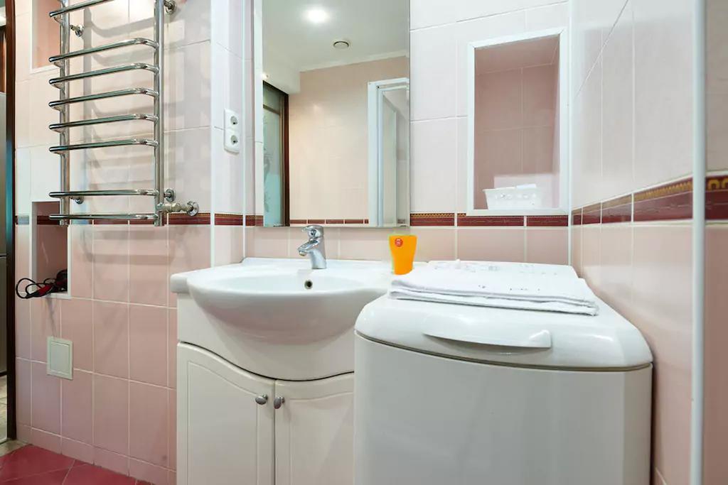 Home Hotel Apartments On Khreshchatyk Area Kiev Extérieur photo